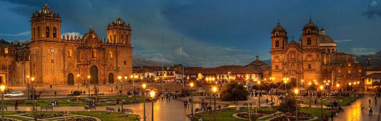 Vida Noturna em Cusco: 4 Bares Perto da Praça de Armas!